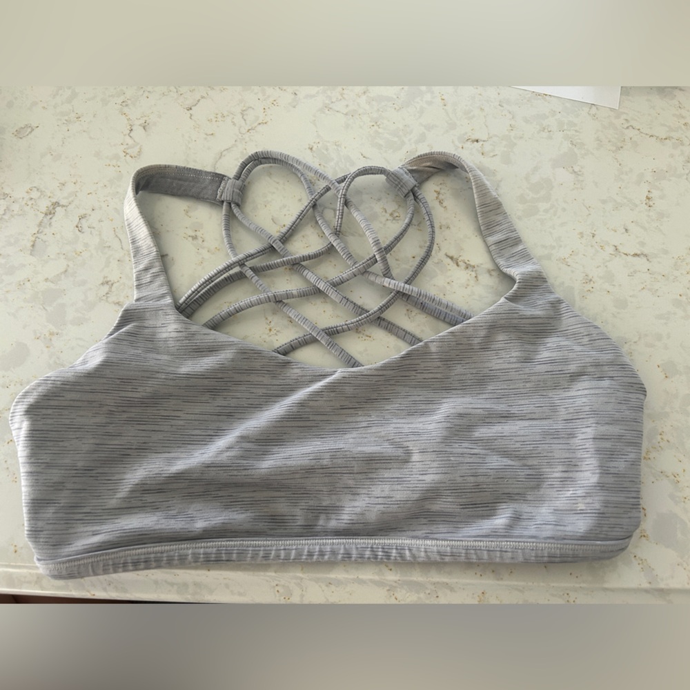 Lululemon Free To Be Bra (Wild) ~ size 8 - Picture 5 of 8